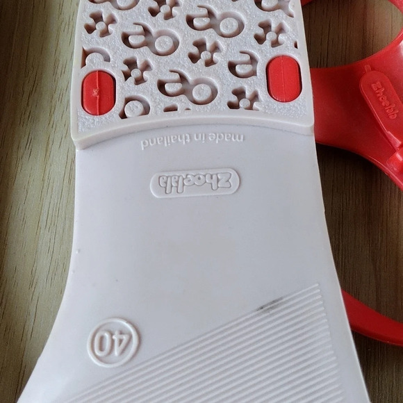 Zhoelala kiss silicone summer sandals size 40 US 10 NWOB - Picture 7 of 7